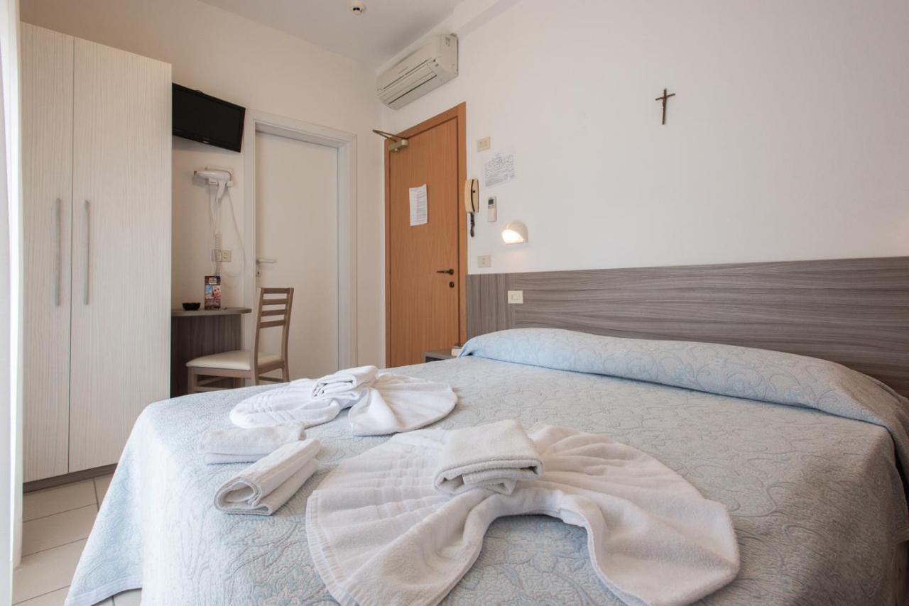 Hotel Consul - Family Hotel 리치오네 외부 사진