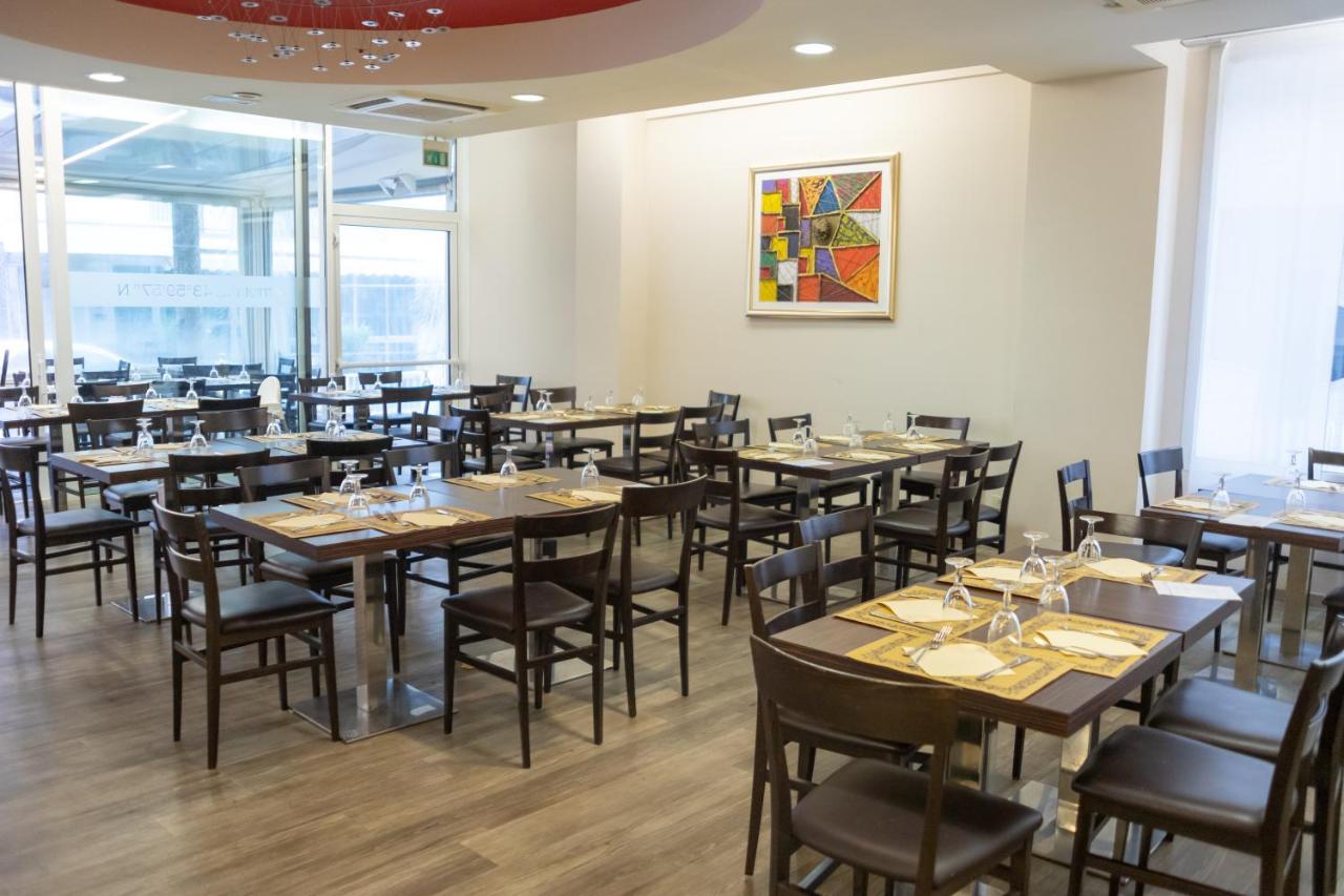 Hotel Consul - Family Hotel 리치오네 외부 사진