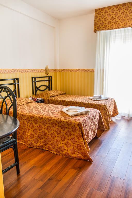 Hotel Consul - Family Hotel 리치오네 객실 사진